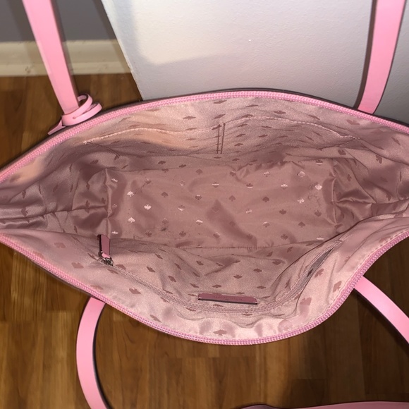 Kate Spade Purse - Picture 3 of 4